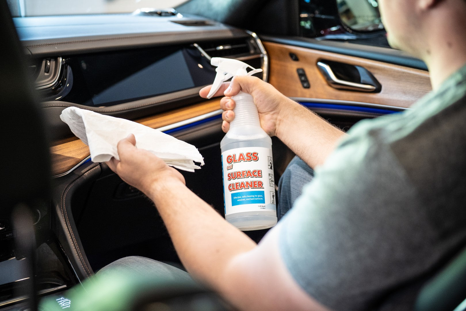 Glass & Surface Cleaner for Home & Business